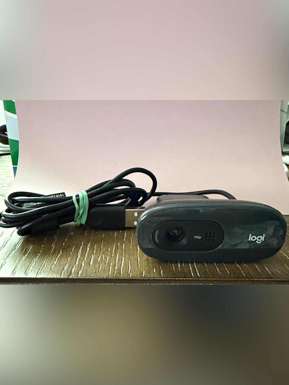 Logitech 720p USB Webcam in Black